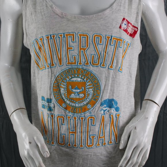 Michigan Wolverines Tank Top - Puffer Graphic with School Crest - Mens Small - Picture 2 of 8